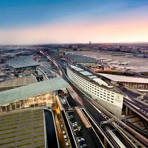 Sheraton Paris Charles De Gaulle Airport Отель Руасси-эн-Франс